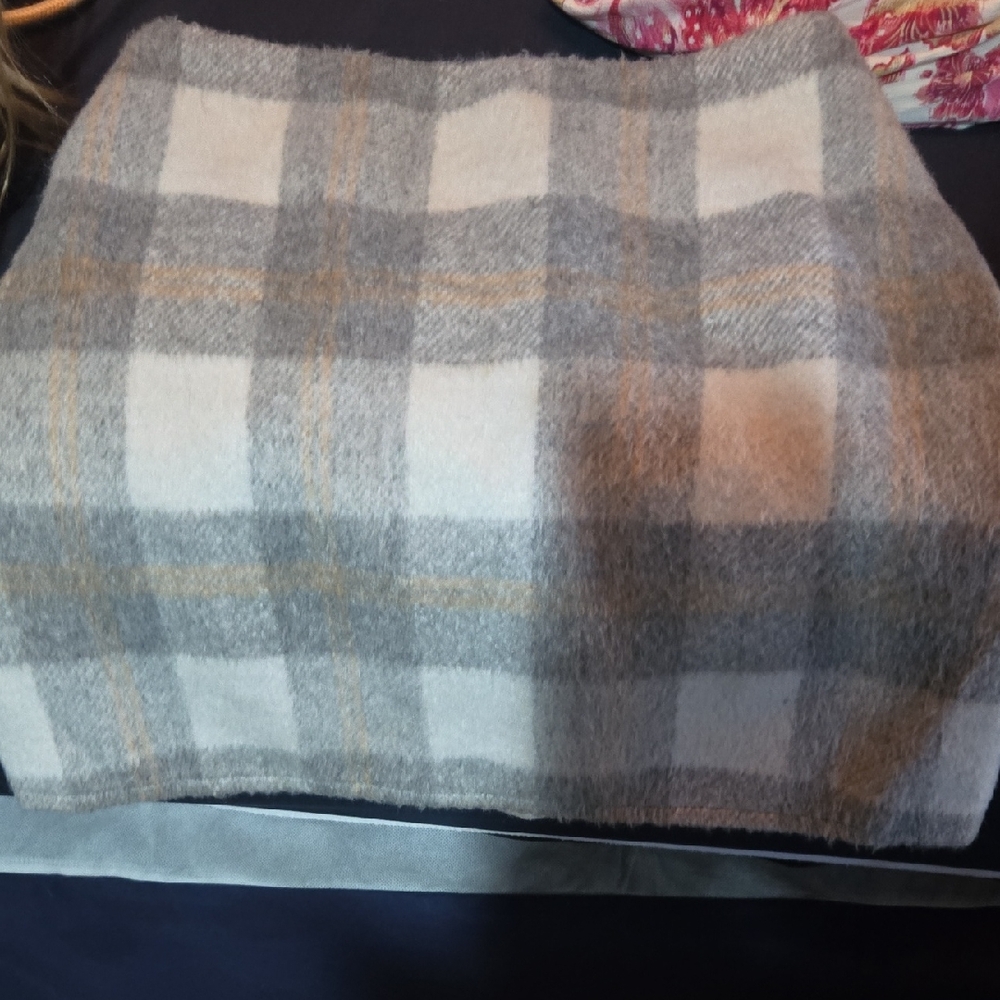 Blu Ivy Gray and Cream Plaid MiniSkirt